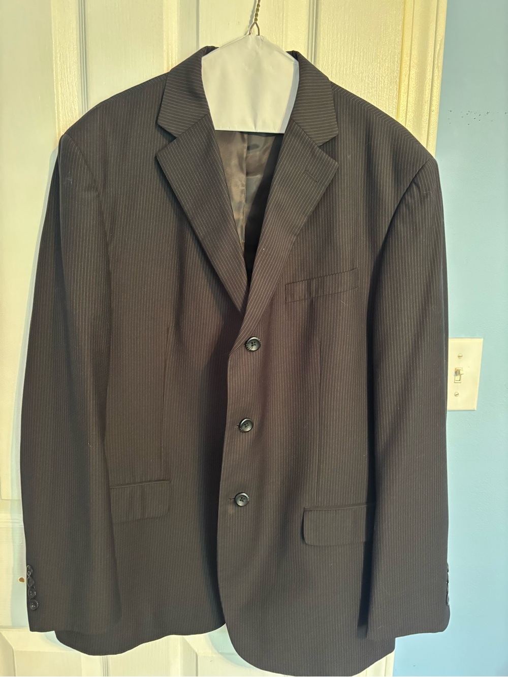 Geoffrey Beene Men's Dark Pinstripe 3-Button Blazer
